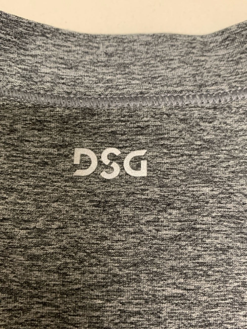 DSG Heather Gray Performance Mesh Tank Top Women’s Small - Picture 4 of 8